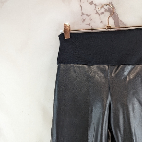 Spanx Leggings Womens Small Faux Vegan Leather Black High Rise Crop Ankle Assets - Picture 3 of 14